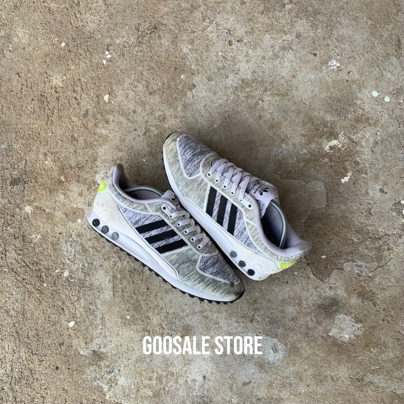 ADIDAS LA TRAINER II | SIZE 45⅓