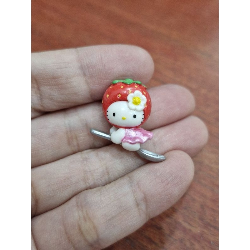 hello kitty strawberry mini charm