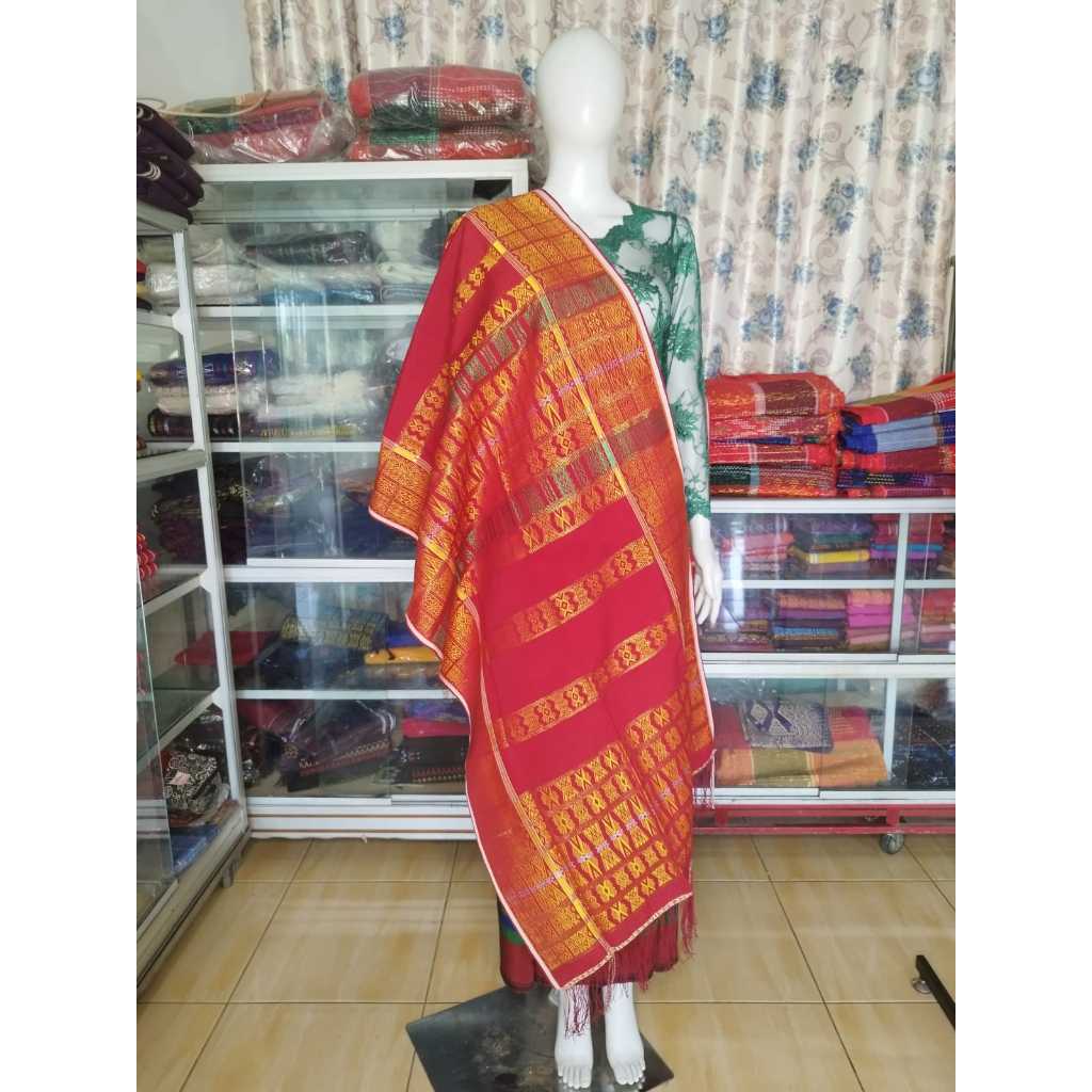 UIS NIPES WARNA DASAR MERAH MAROON