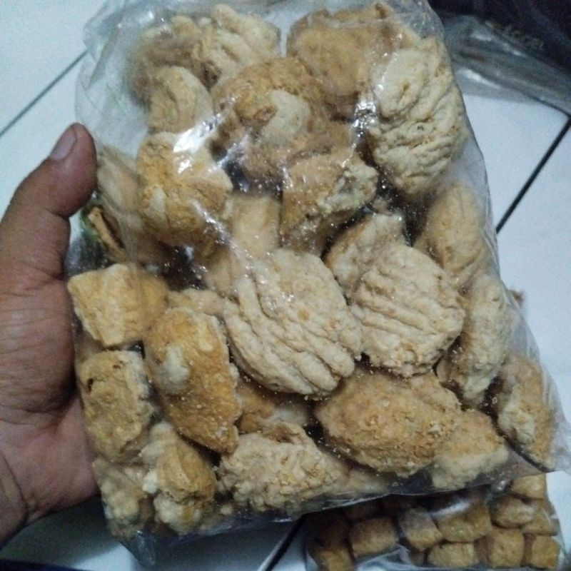 

batagor ikan cuangki tahu Bandung isi 50 biji untuk seblak