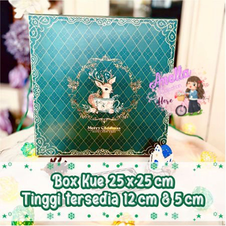 

Box Kue uk. 25 x 25 cm Natal / Kotak Hampers Tema Reindeer in a Christmas Cup