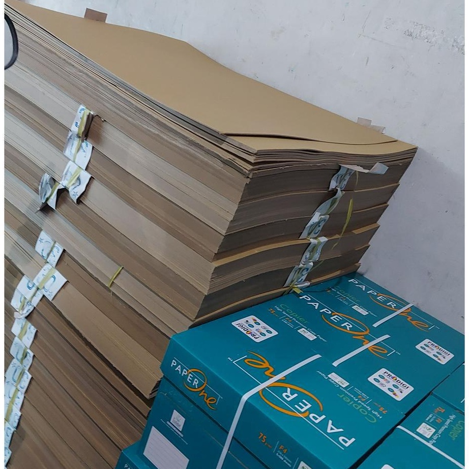 

DAPATKAN PROMO TERBARU Karton Yellow Board 3 Super Ukuran Plano 65X75 CM 15gr