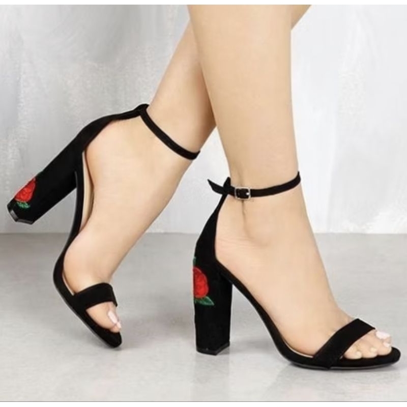 preloved hills dan sendal branded