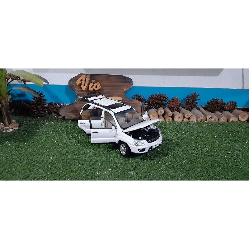 Diecast Miniatur KIA Sportage skala 1:18