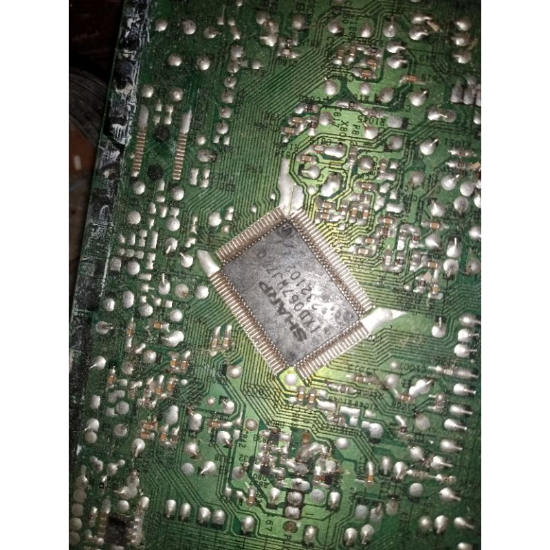 ic tv Sharp slim ixd067wjzz masih nempel pcb ori