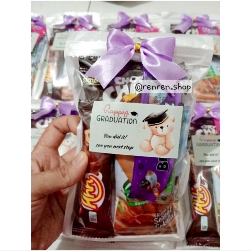 

Murah !! paket snack isi 4 macam