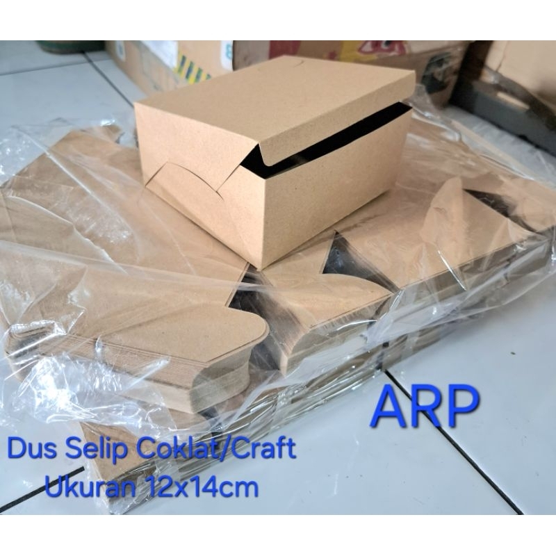 

Dus Selip Craft Ukuran 12x14cm HARGA 10 LEMBAR/Dus Coklat Craft-Coklat Selip Ukuran 12x14cm HARGA 10 LEMBAR