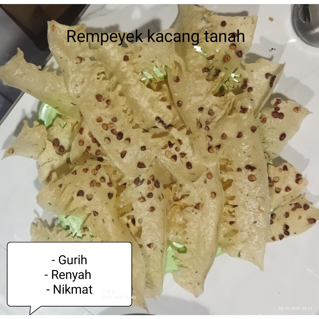 

Rempeyek/peyek kacang tanah wangi daun jeruk 250 gram