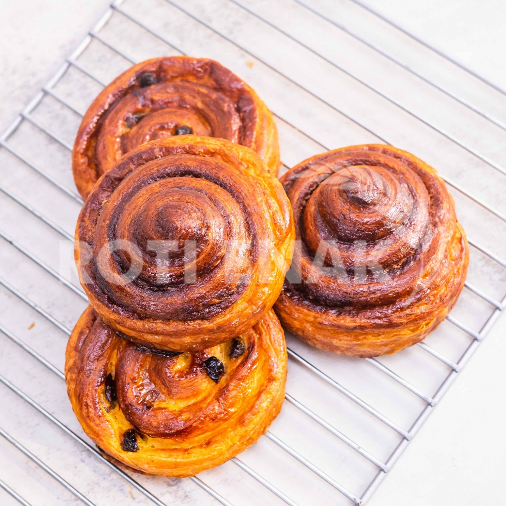 

Cinnamon Rolls Ready to Eat Supplier Cafe 5 Pcs