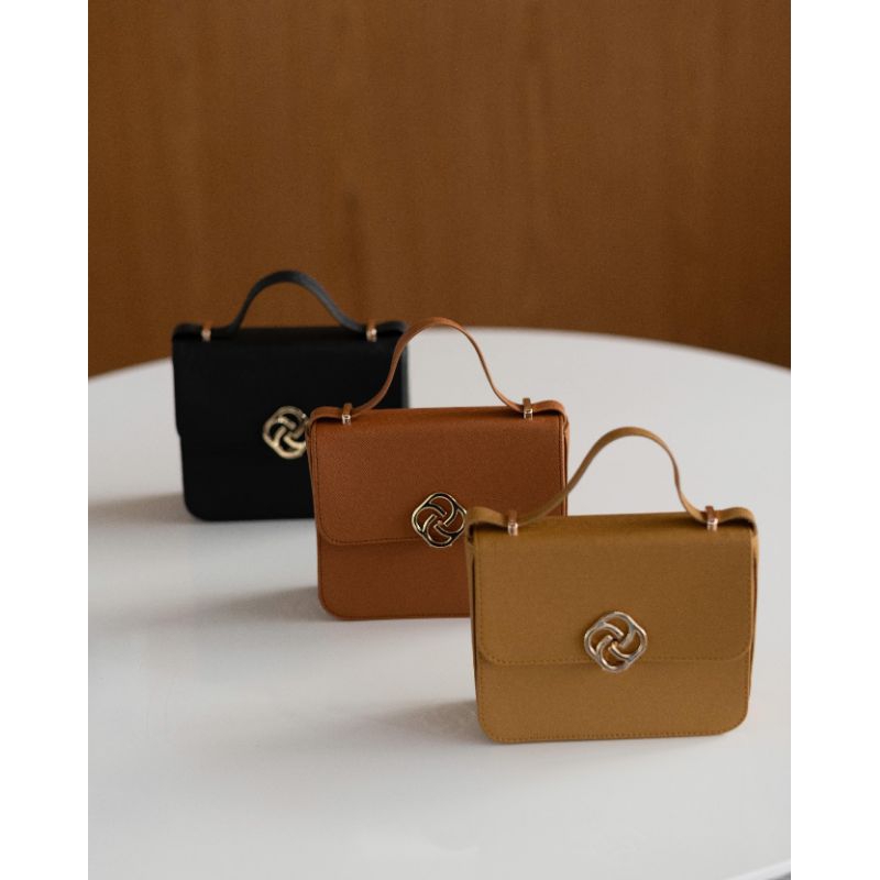 DIARA BAG & NAIRA BAG DEENAY