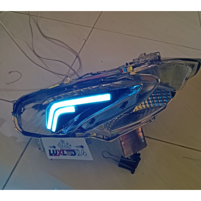 Variasi lampu belakang beat deluxe warna ice blue