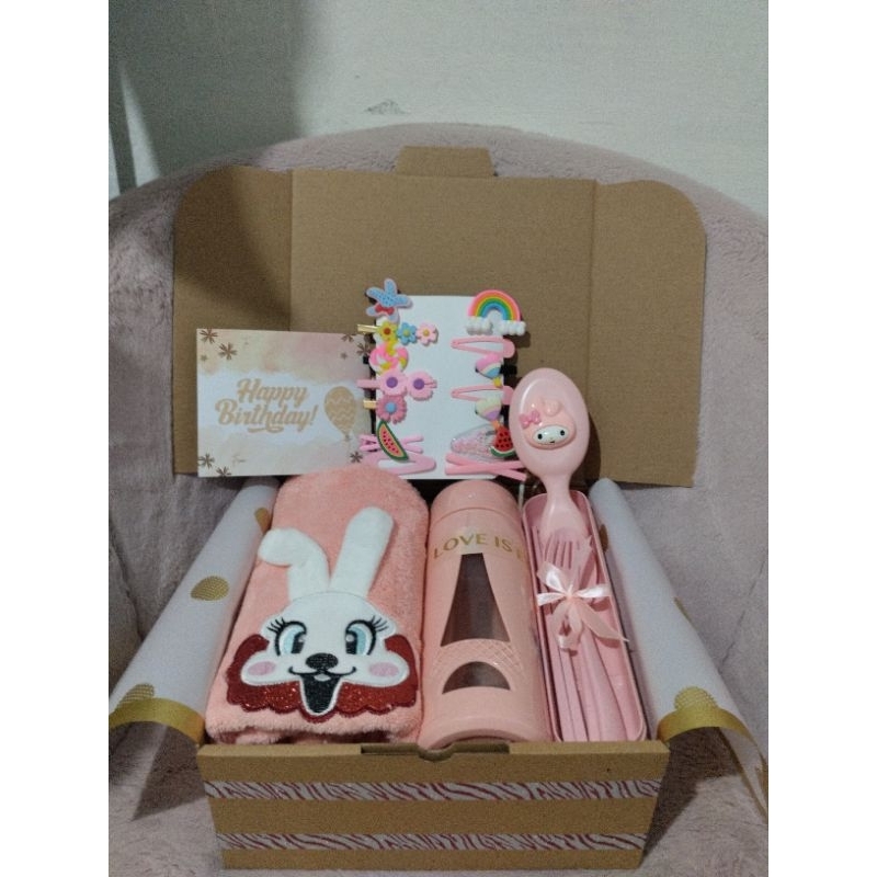 Hampers Custom Kado Ulang Tahun Anak Perempuan Usia 3-10 Tahun
