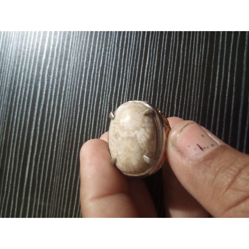 batu akik teratai lawas