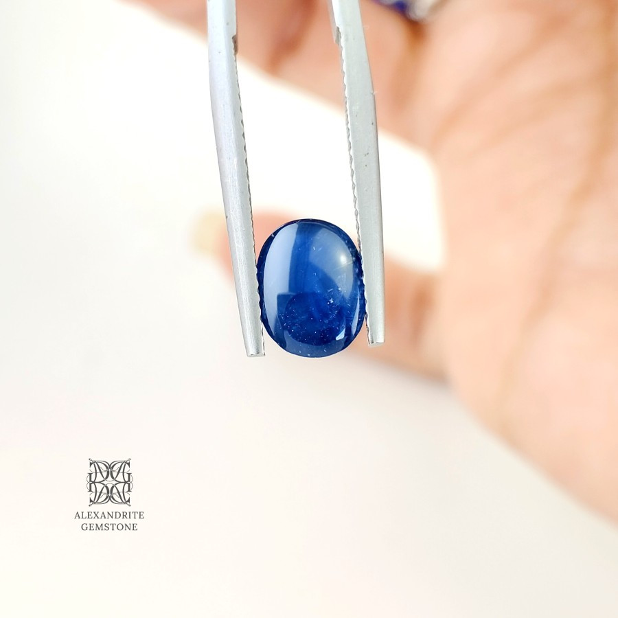 AG Jewelry S0207005 Blue Sapphire 2.08crt Buff top - Srilanka