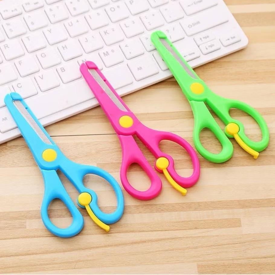 

Gunting Pengaman Anak Kecil Gunting Safety Lock anak Anak Gunting Safety Aman Untuk Anak Warna lucu