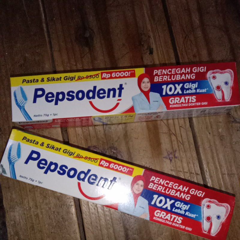 Pepsodent 25 gr / 75 gr FREE Sikat Gigi