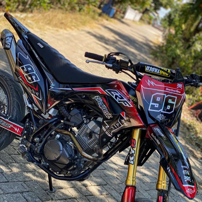 021 DECAL - DECAL HONDA CRF BLACK RED GRADASI - Decal CRF