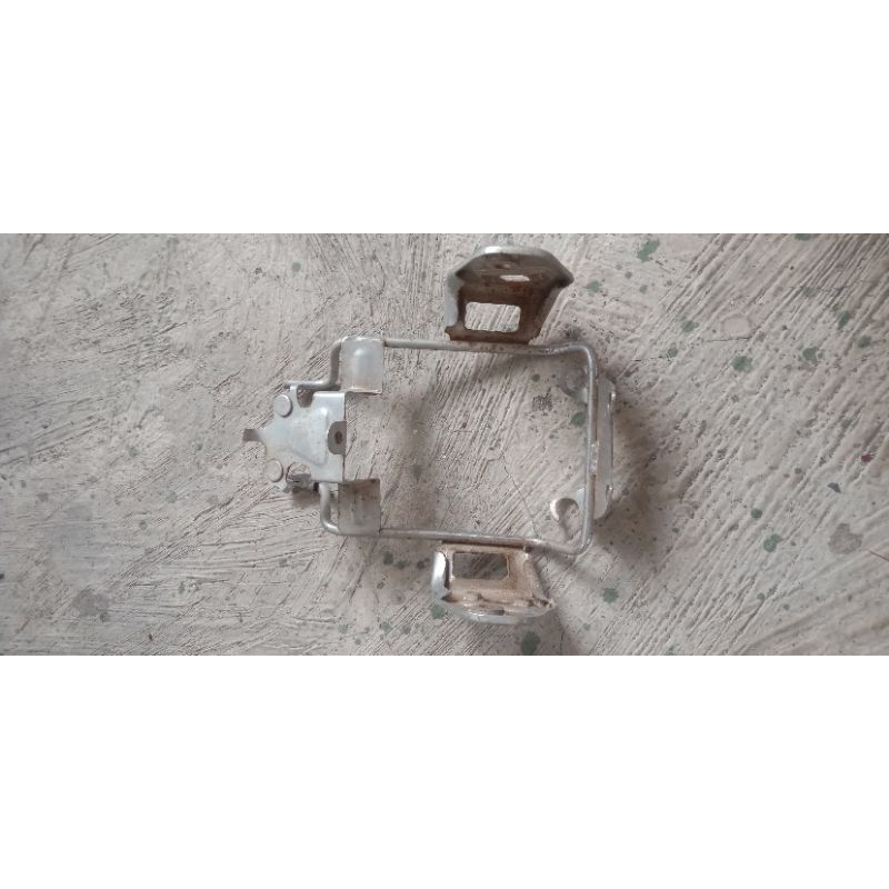 PANGKON LAMPU DEPAN GL MAX