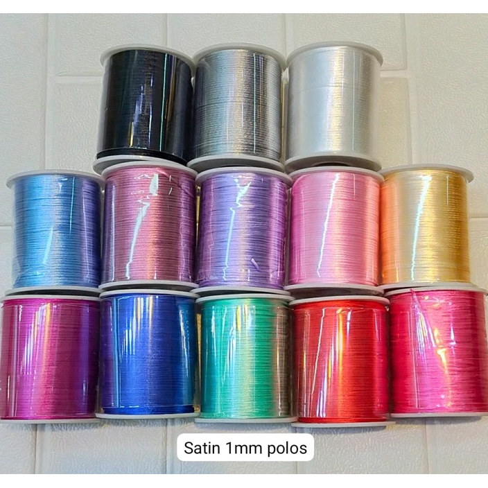 

Terbaik TALI SATIN POLOS 1mm isi 1 roll sekitar 1 meter