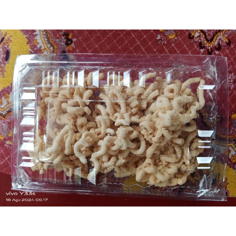 

KUE TRADISIONAL TE LATIH BUGIS RENYAH