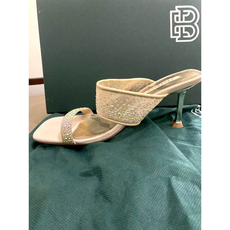 Preloved Everbest Heels Beige, Sepatu Kondangan, Sepatu Heels Wisuda Bridesmaid