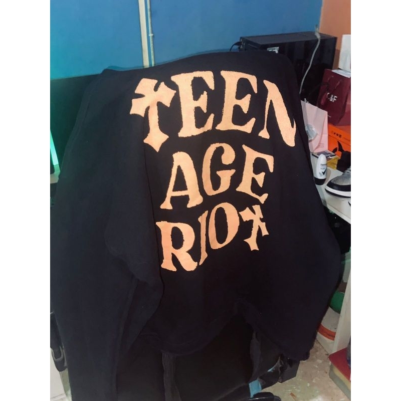 SAINTPJKT TEEN AGE RIOT