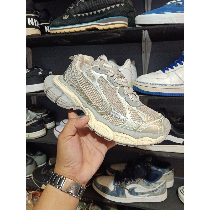Balenciaga 3 XL Size 39 Insol 25 Cm ( Second )