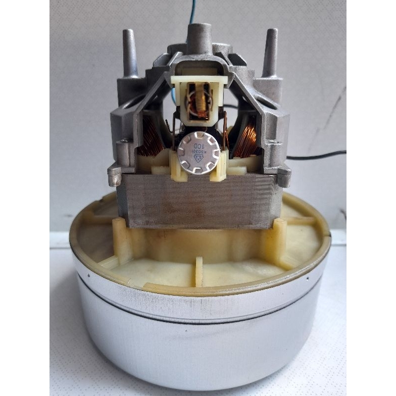 Dinamo vacuum Cleaner Lux/ electrolux