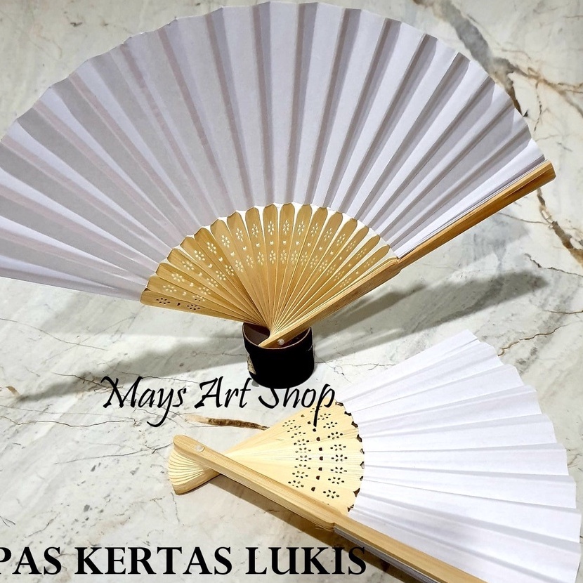

KP8 Kipas Kes Kipas Lukis VTec Putih Polos Vtec 21 cm atau 25 cm