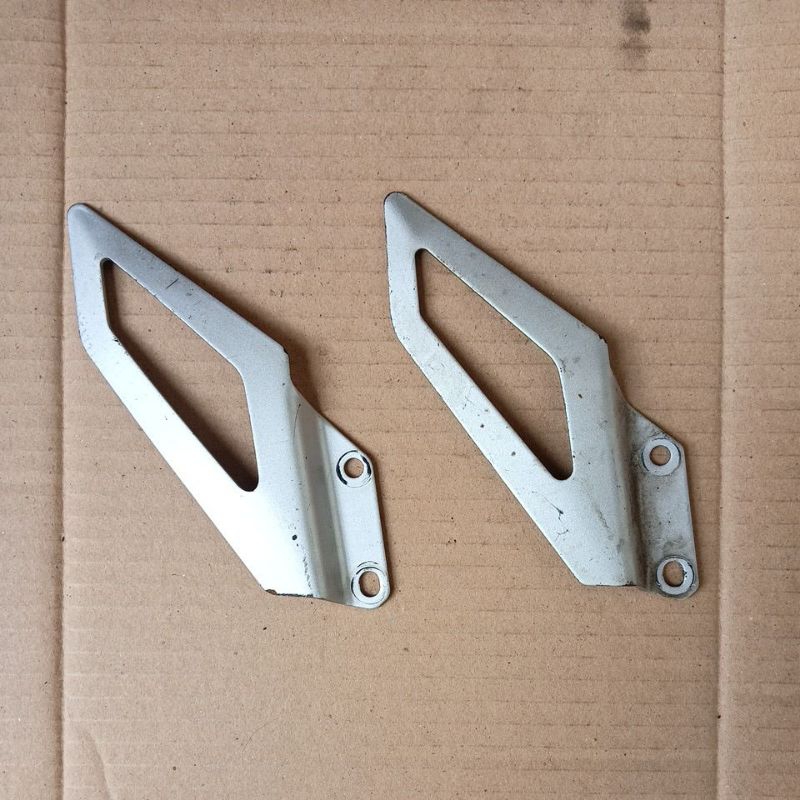 Cover Footstep Supra GTR 150 / Sonic 150