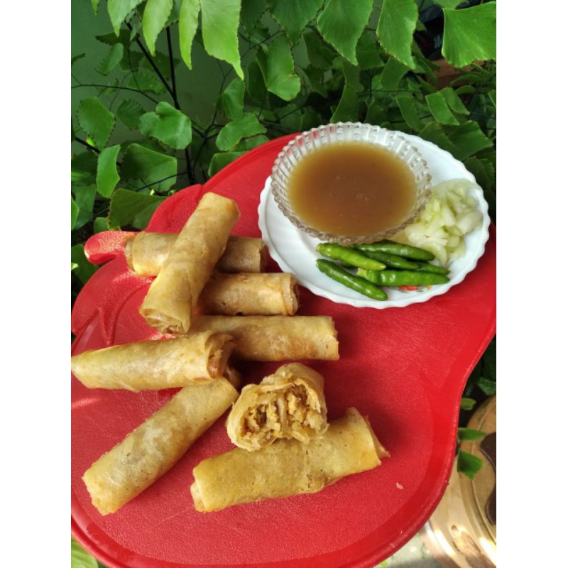 

lumpia Semarang isi rebung asli