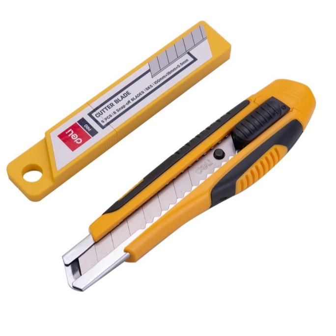 

Deli Cutter Plastik Stainless Besar, Termasuk Isi Cutter, Nyaman Digenggam, Kemasan Blister 2068