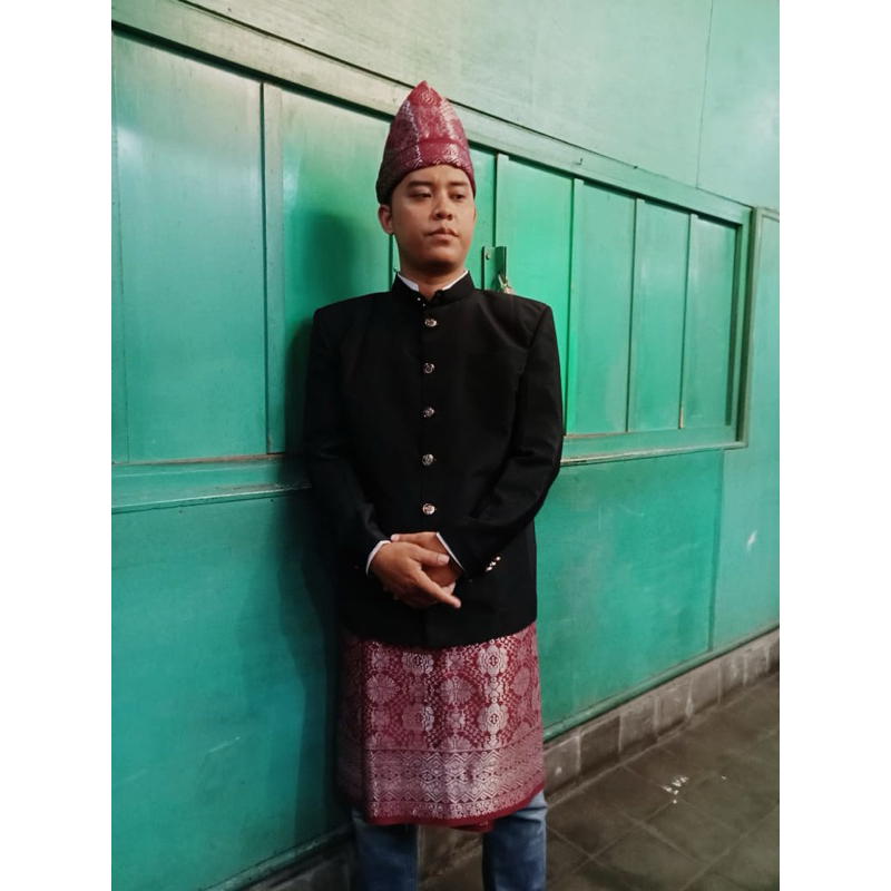 Topi tanjak+ kain sarung songket/Topi minang pria/Kain songket minang
