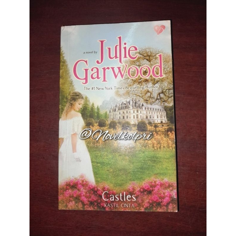 Castles - Julie Garwood