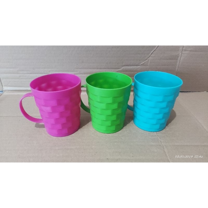 Gelas plastik anyam satuan/ gelas minum/ gelas kopi/gelas minum plastik/ delas plastik unik