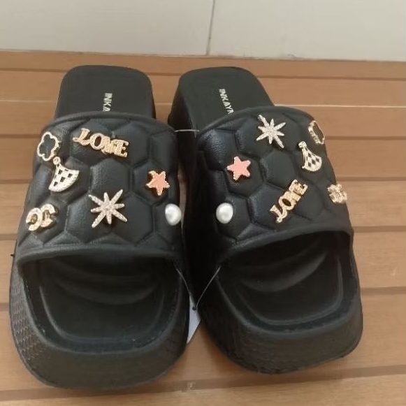 sendal slop wanita karet