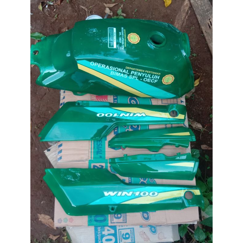 BODY SET WIN PERTANIAN STRIPING DETAIL ORI