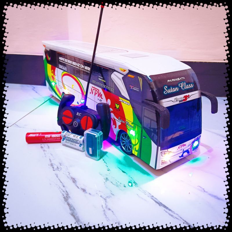 miniatur Bus tolelet basuri panjang 45Cm sudah variasi full lampu tolelet dan remot kontrol