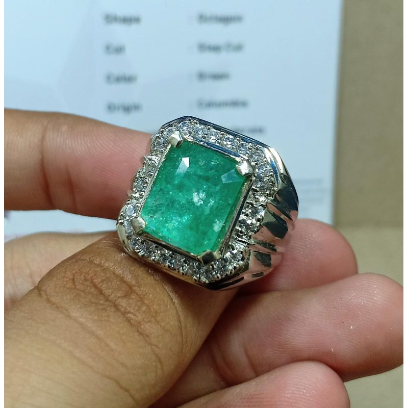 CINCIN BATU PERMATA ZAMRUD ASLI NATURAL BERSERTIFIKAT