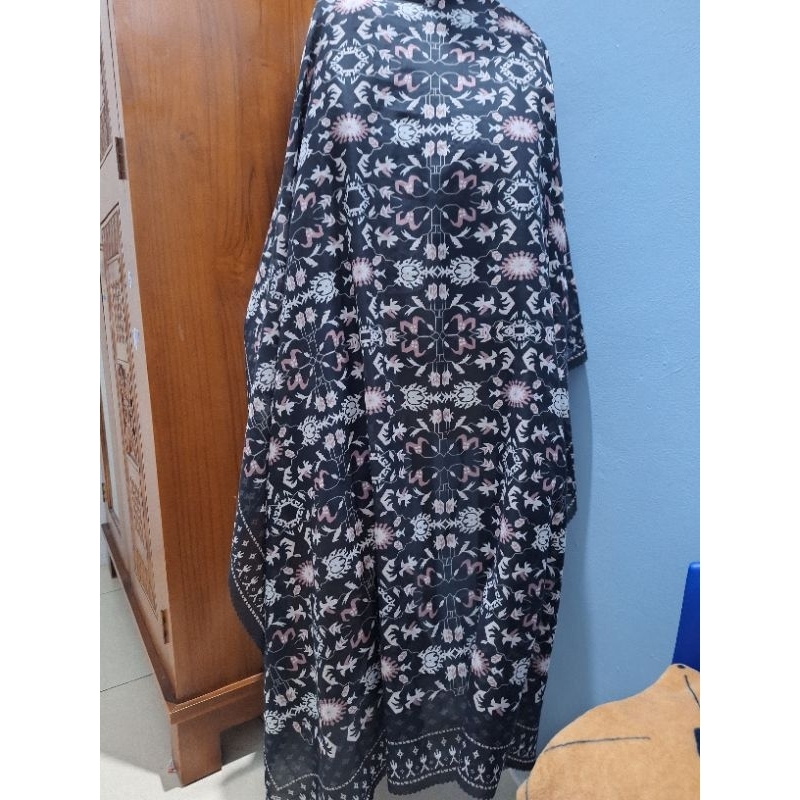 preloved Heaven lights scarf iskanti