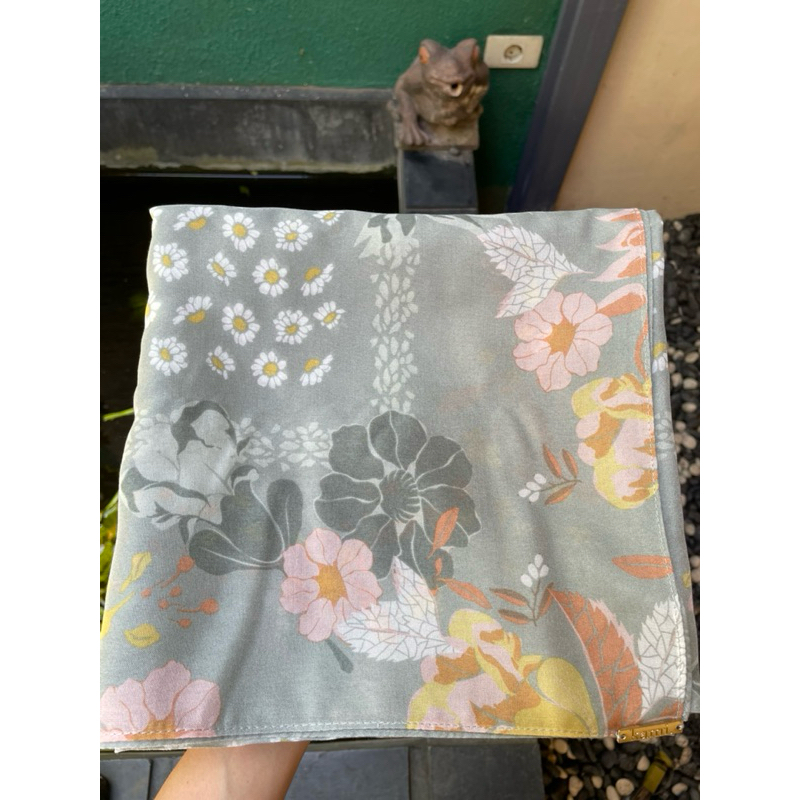 PRELOVED HIJAB KAMIIDEA TAZE SCARF PASTEL GREEN