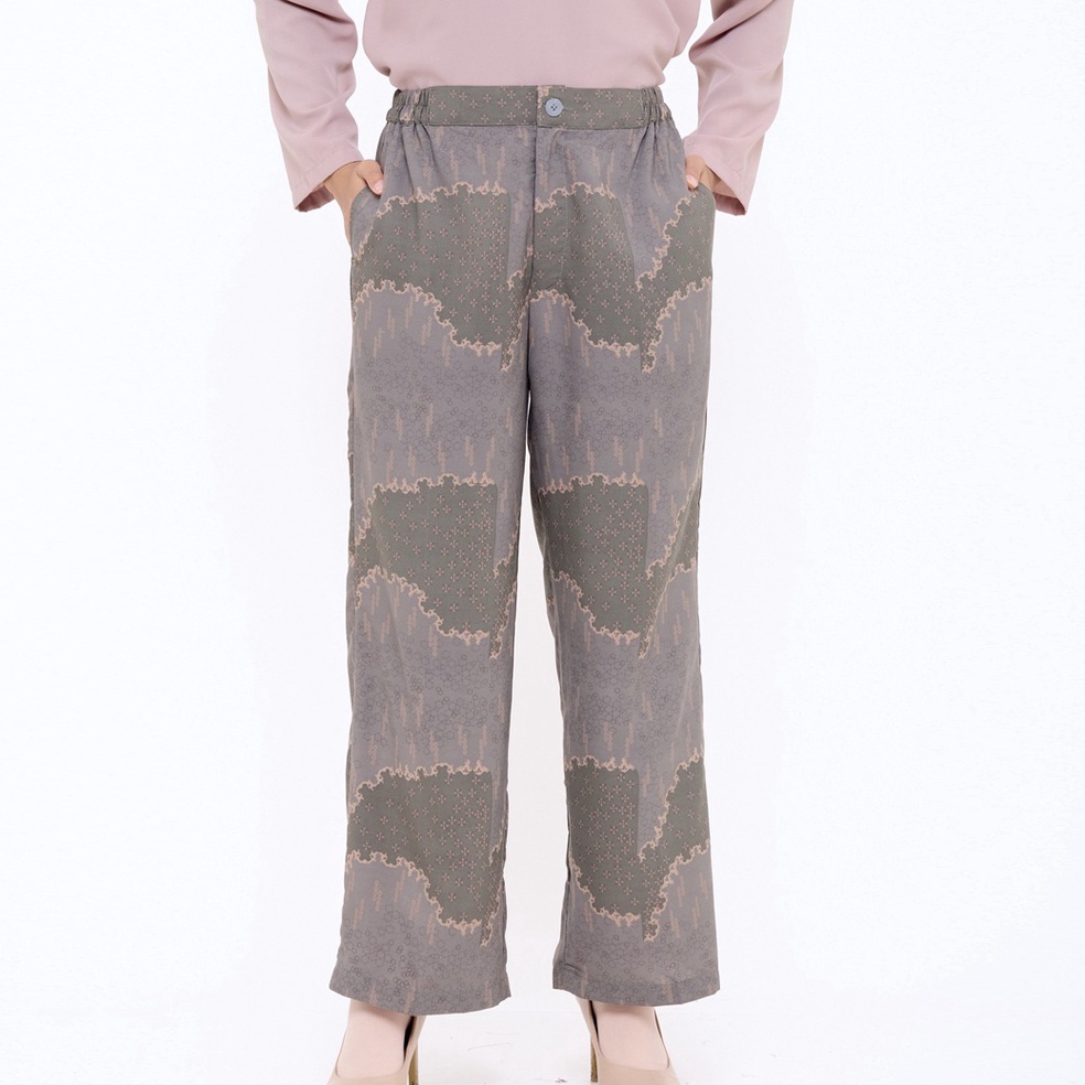 KODE R13L Minor Defect BIA by Zaskia Mecca  Quel Chieve Pants  Islamic Journey In Hagia Sophia