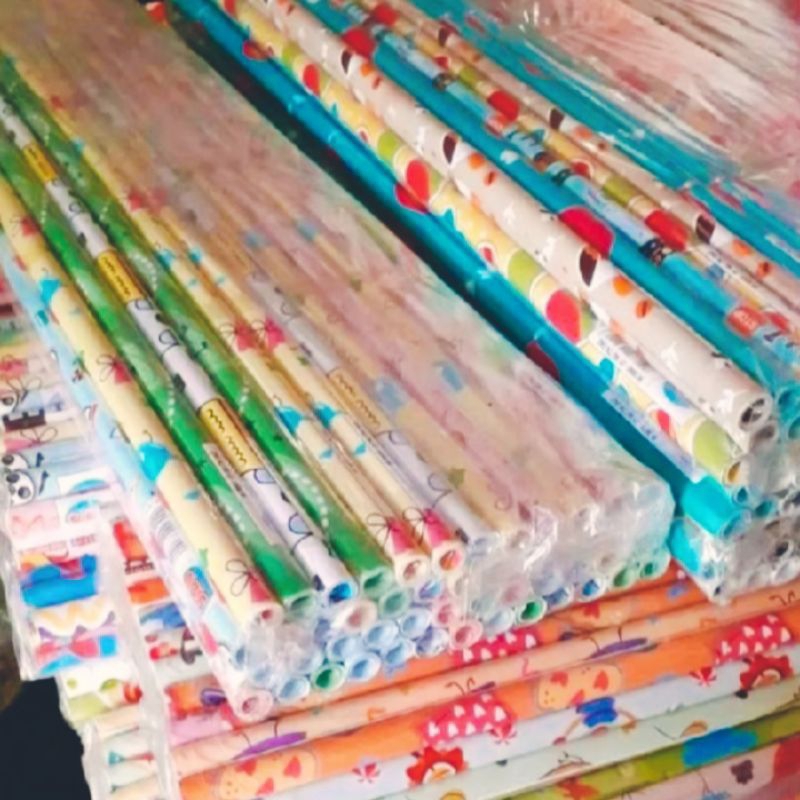 

kertas kado 50pcs,kertas kado,kertas kado gulungan,kertas kado sudah di gulung