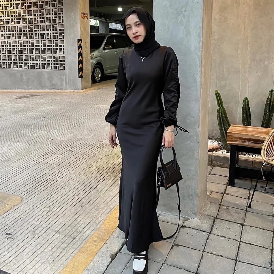 Terbaik DRESS DARLA SILK SATIN SERUT LONG DRESS SATIN SERUT DRESS