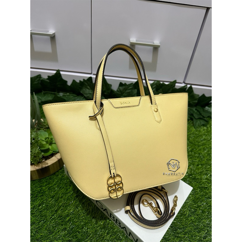 bonia tote sampan size S