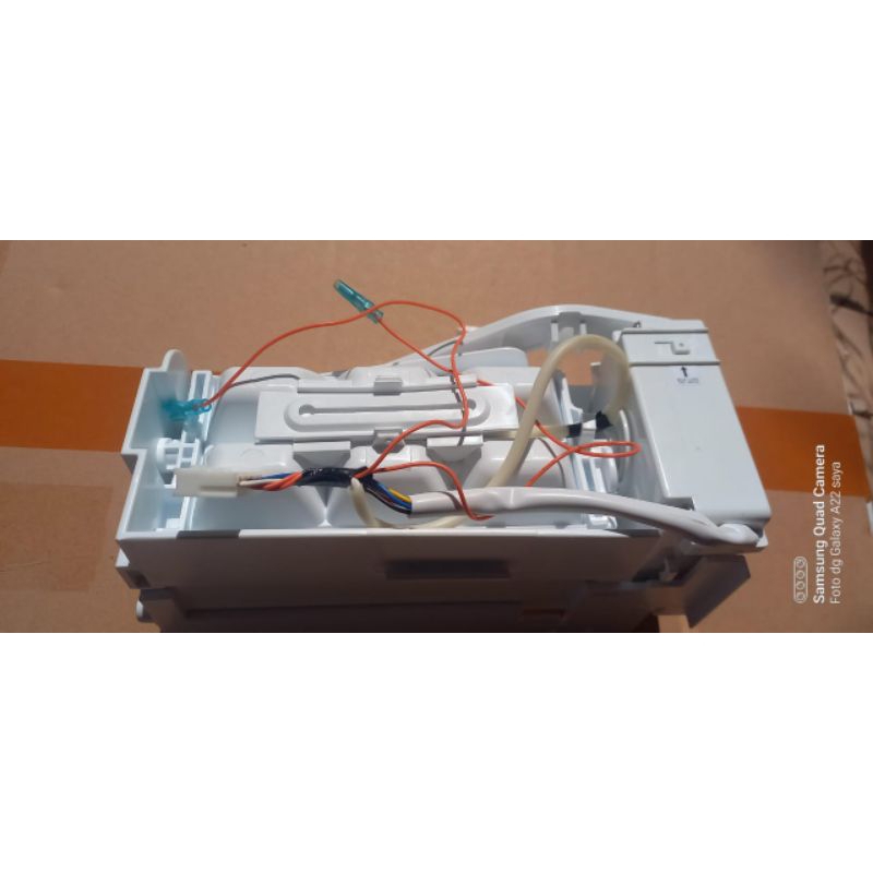 Ice maker kulkas LG inverter box es batu kulkas LG original