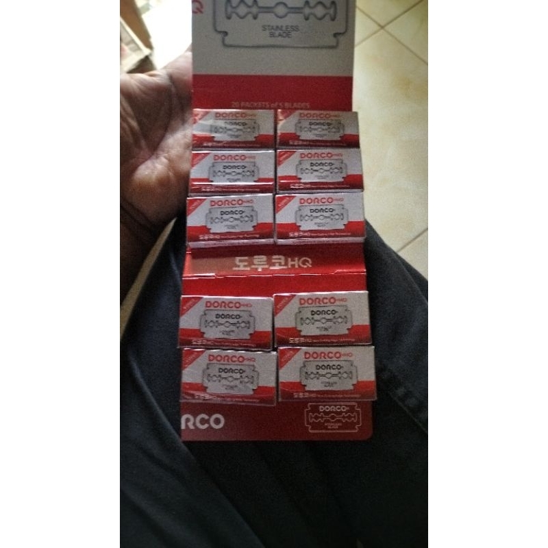 SILET PISAU CUKUR RAVE DORCO merah original