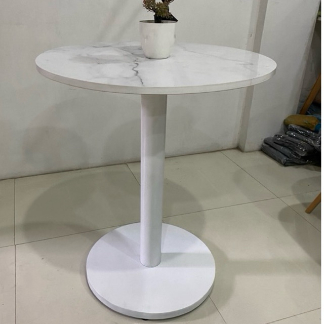 meja makan bundar tiang  tunggal kaki besi bulat spezialis