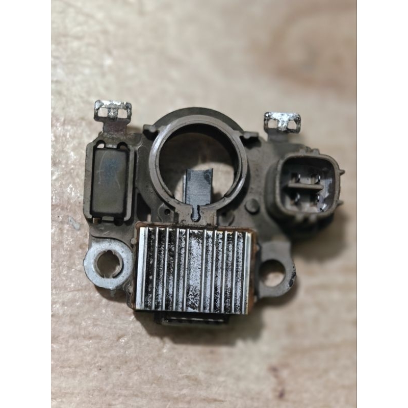 IC Regulator Alternator Amper Futura Injection / Honda Jazz / APV / Grand Vitara (copotan)