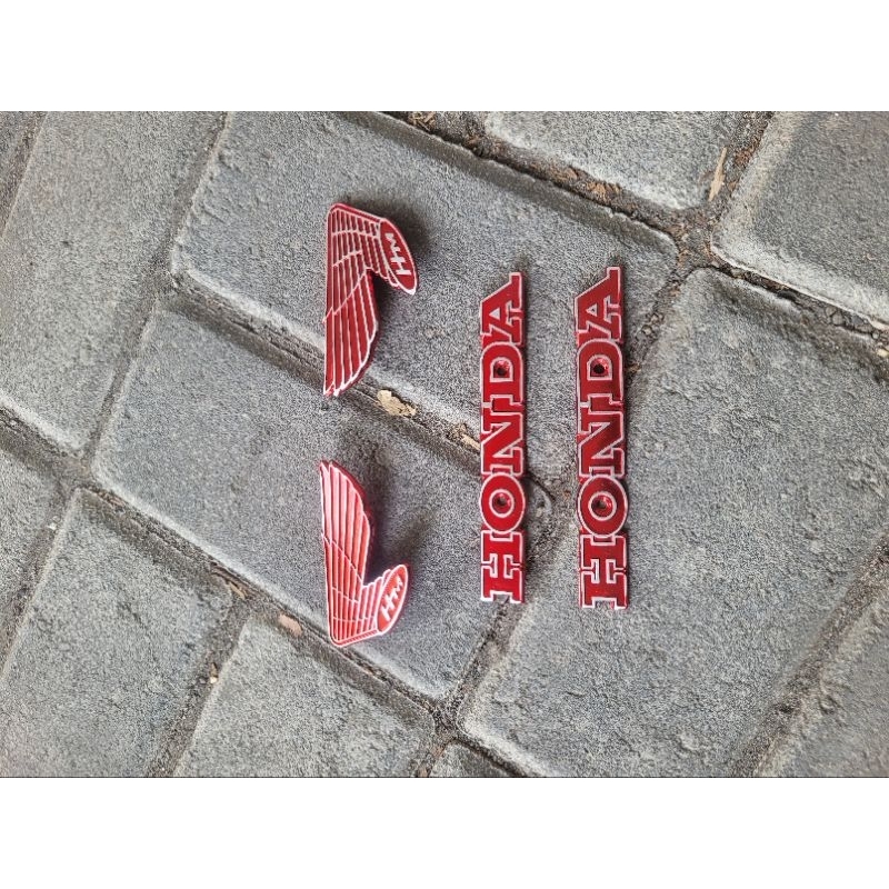 EMBLEM TANGKI MOTOR CB 100 CB 125 LOGO TANGKI CB 100 CB 125